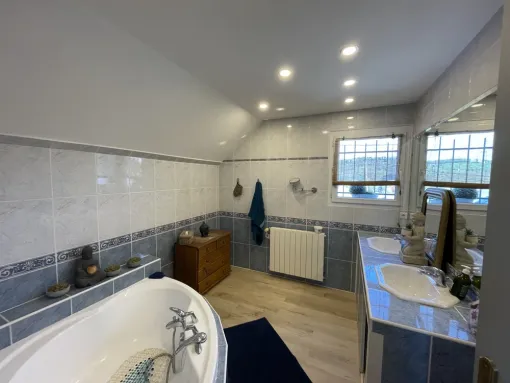 Rénovation d’une salle de bain à Nay, Nay, Vincentretien