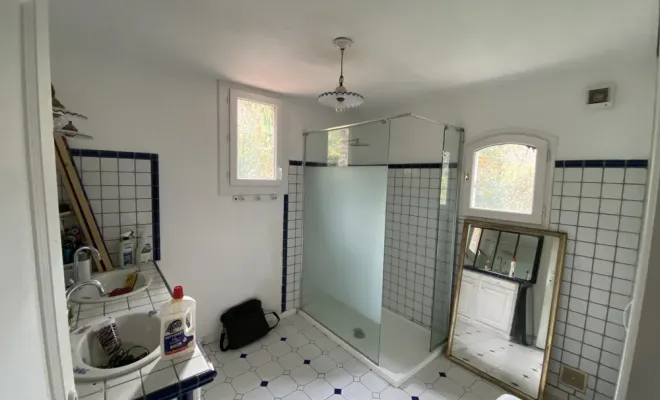 Rénovation complète d’une pièce en bureau à Nay, Nay, Vincentretien